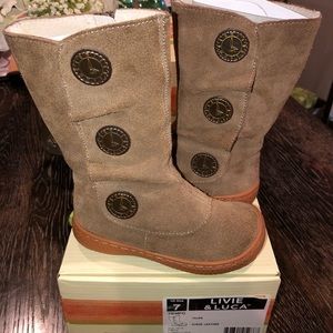 Livie & Luca Tiempo Boot Taupe size 7